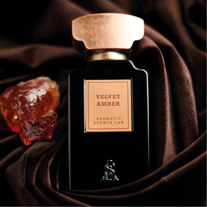 Velvet Amber by Aromatic Scents Lab perfume bottle