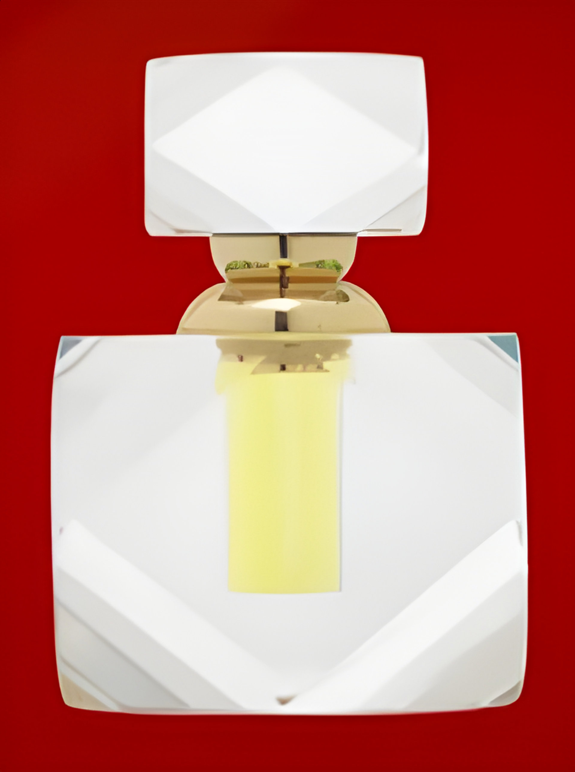 Rose Istanbuli Fakhar by Arabian Oud perfume bottle