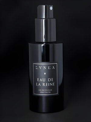 Eau de La Reine by Lvnea perfume bottle