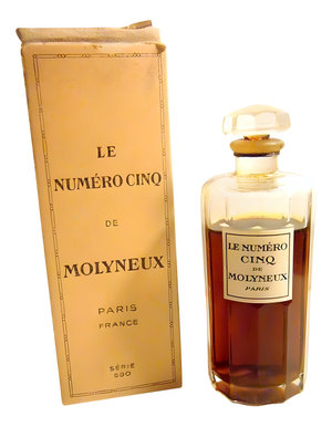 Le Numero Cinq by Molyneux perfume bottle