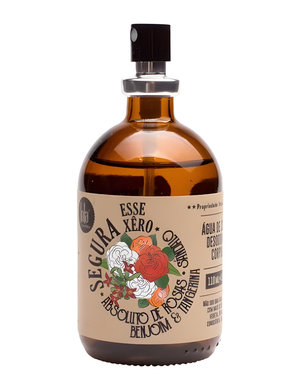 Absoluto de Rosas, Sândalo, Benjoim E Tangerina by Lola Cosmetics perfume bottle