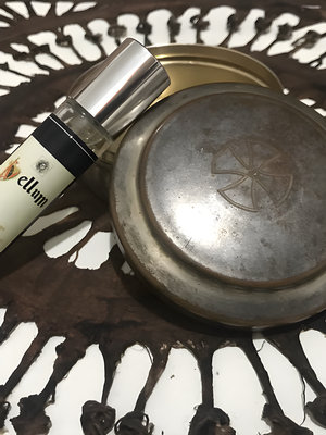 Vellum by Ricardo Ramos Perfumes de Autor perfume bottle