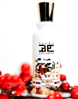 Blonde by Akaro Exclusive perfume bottle