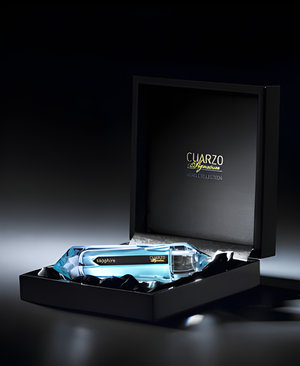 Sapphire by Cuarzo Signature perfume bottle