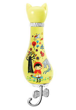 Dreaming 17 Little Red by Novae Plus perfume bottle