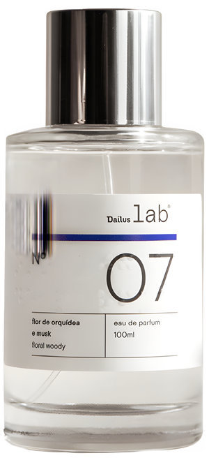 Nº 07 by Dailus Lab perfume bottle