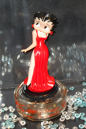 Princess Betty by Betty Boop perfume bottle