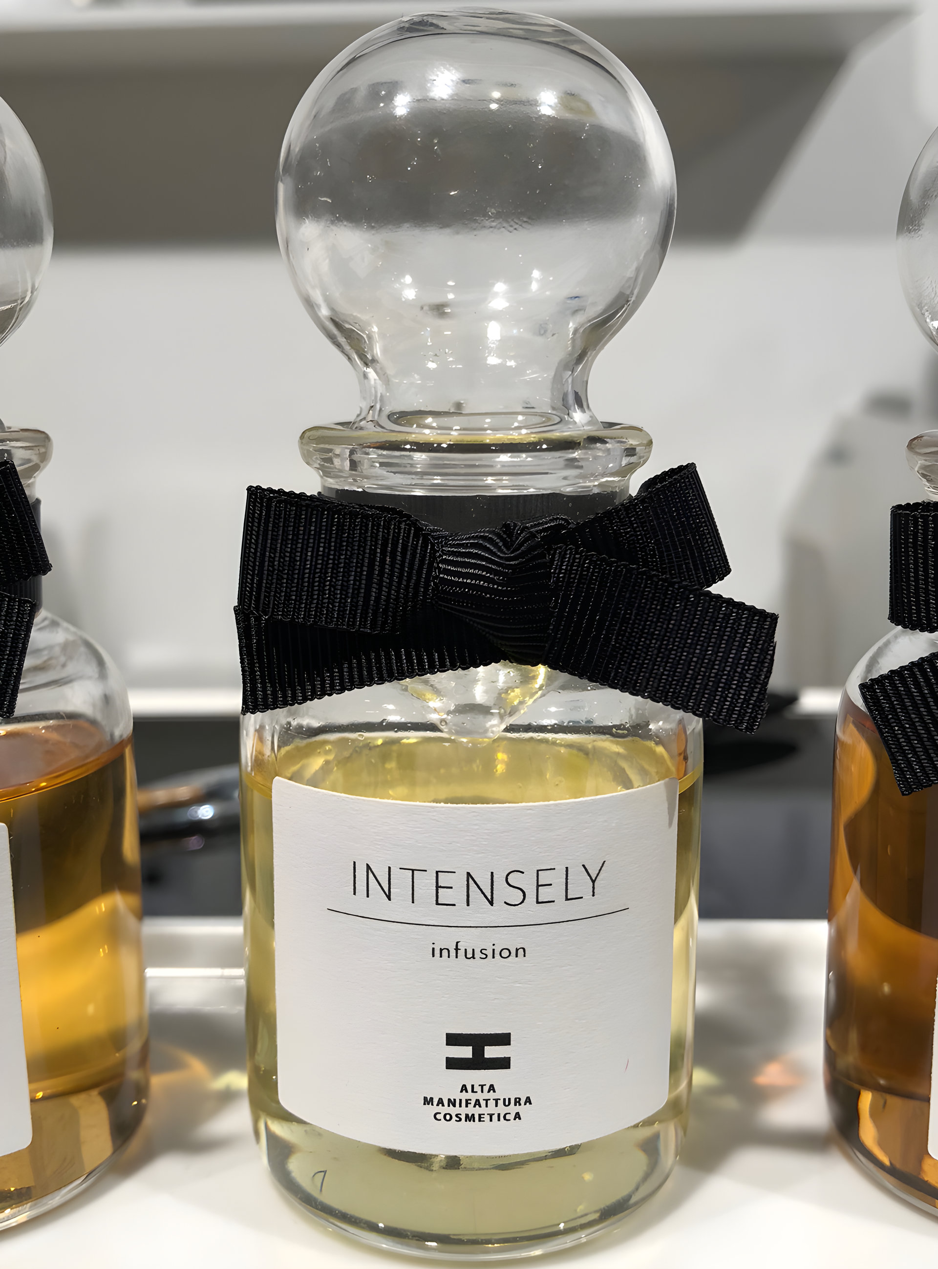 Intensely by Alta Manifattura Cosmetica