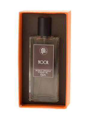Noor by DFG1924 perfume bottle