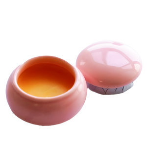 Spring Cherry Blossom 春之樱 by 南柯记 Nankeji perfume bottle