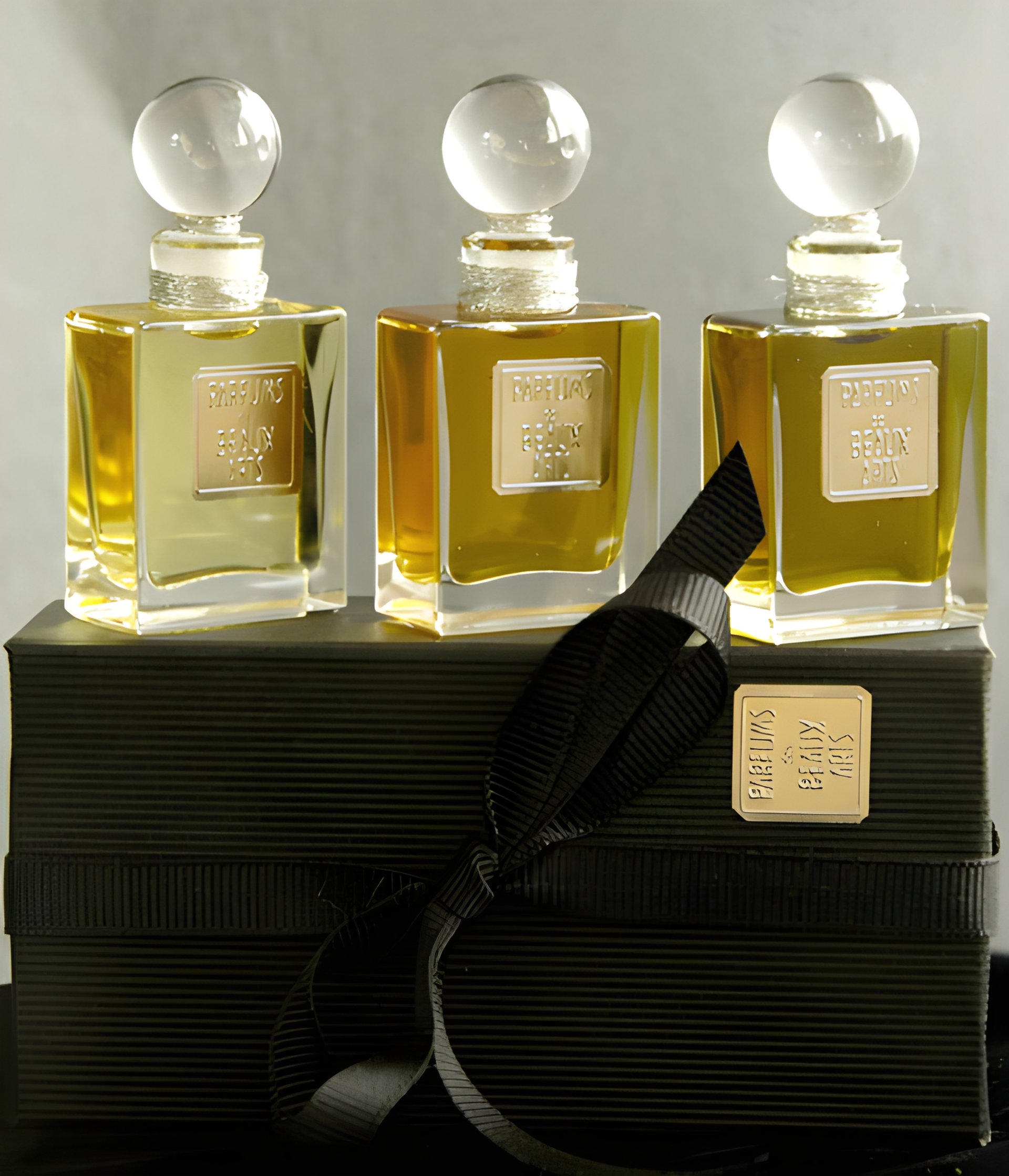 Le Roi Soleil (The Perfumed Court; Natural) by DSH Perfumes