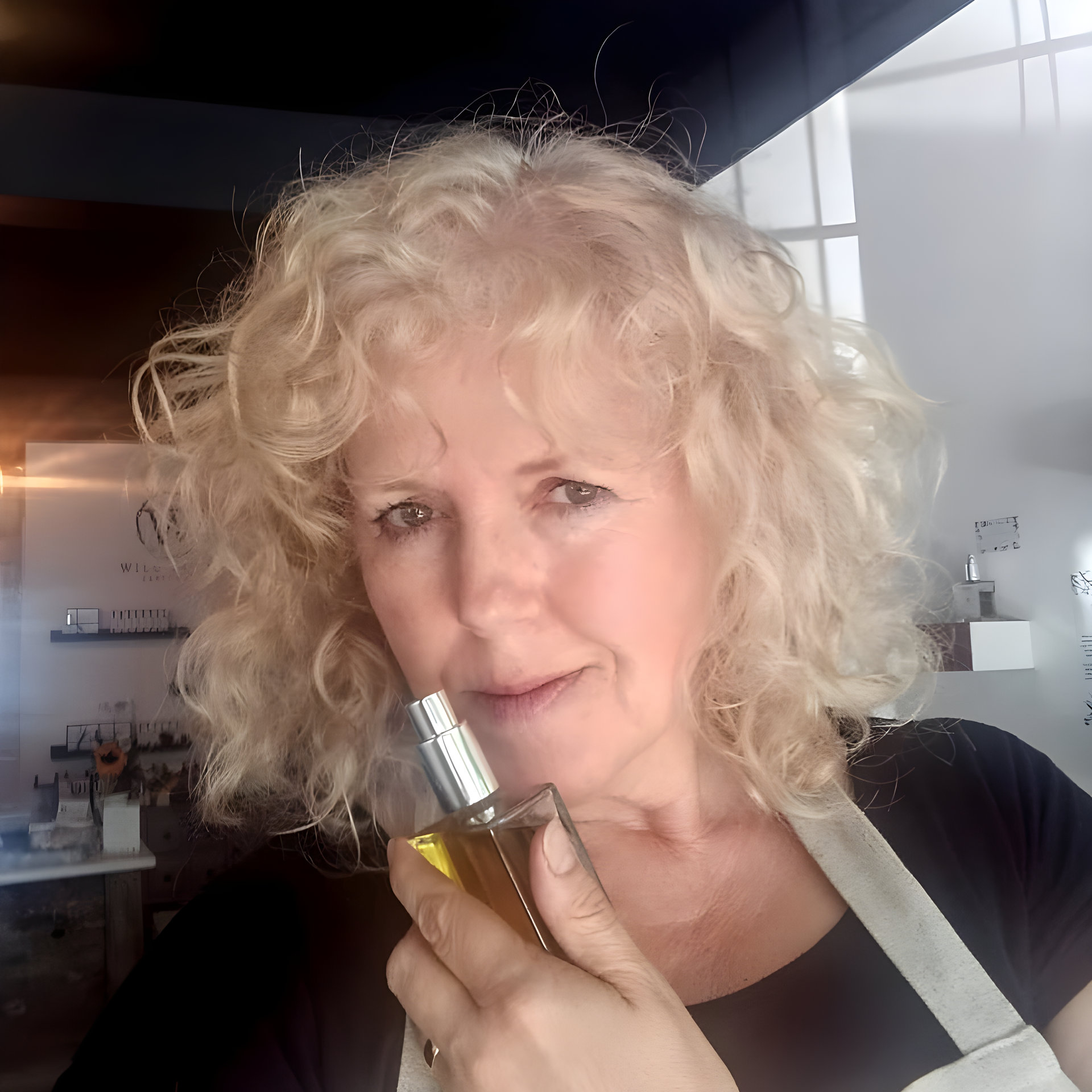 Picture of Laurie Arbuthnot perfumer