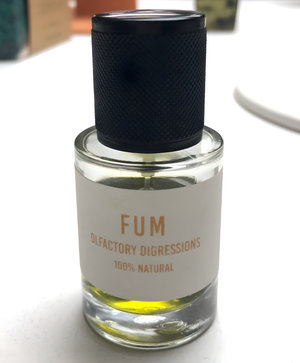 Fum by Bravanariz perfume bottle