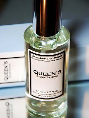 Queen's by Anglia Perfumery perfume bottle