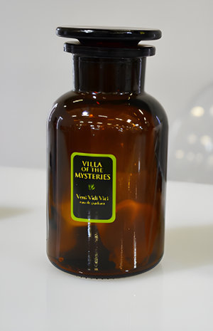 Veni Vedi Vici by Villa of the Mysteries perfume bottle