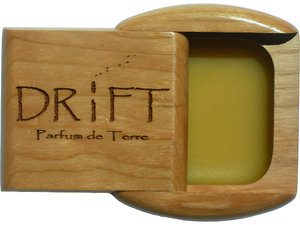 Flourish Solid Perfume by Drift Parfum de Terre perfume bottle