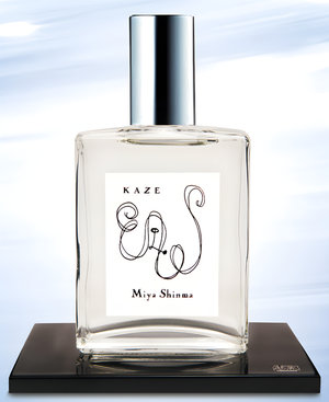 Kaze by Miya Shinma perfume bottle