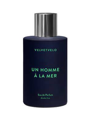 Un Homme a La Mer by Velvetvelo perfume bottle