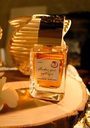 Ambre Gris Mythique by Sharini Parfums Naturels perfume bottle