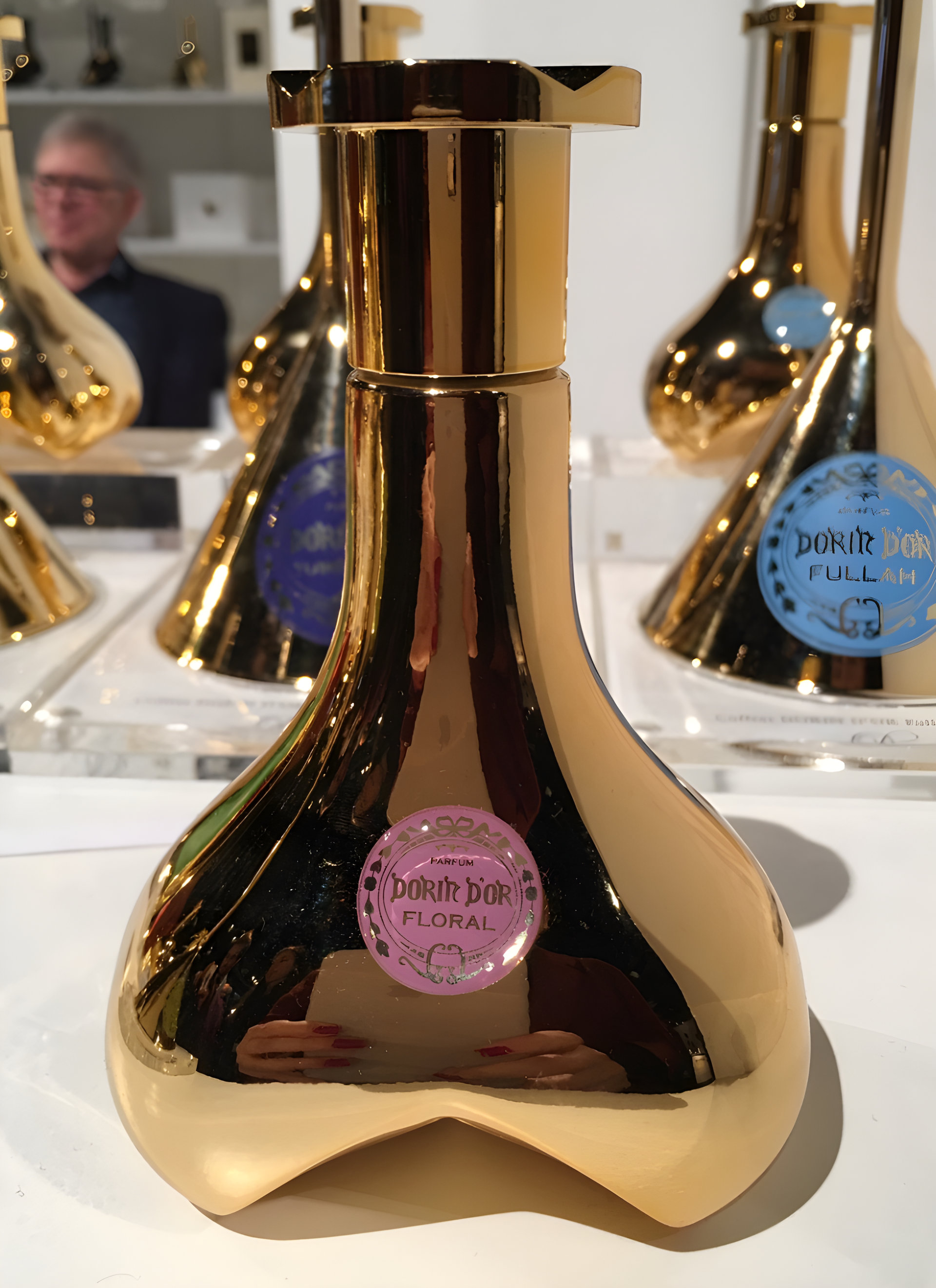 Dorin D'Or Floral by Dorin