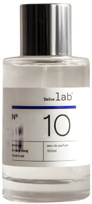 Nº 10 by Dailus Lab perfume bottle