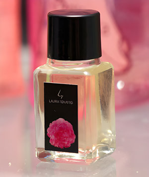 Ruscia by Tonatto Profumi perfume bottle