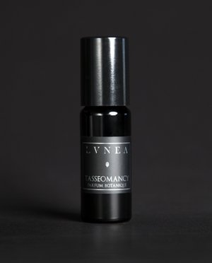 Tasseomancy by Lvnea perfume bottle