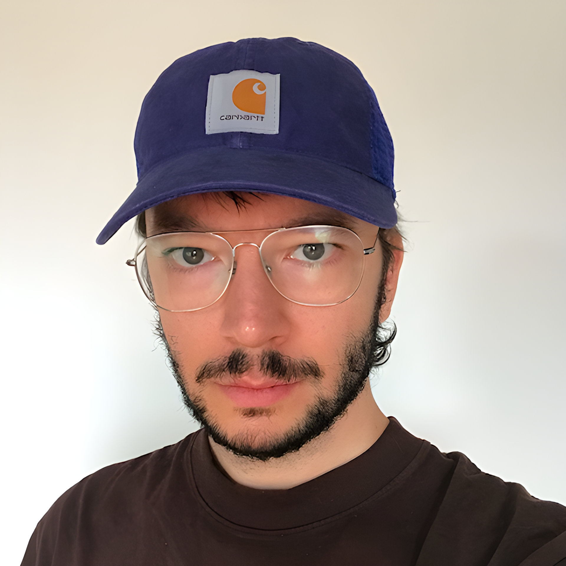 Picture of Jonah Simonak perfumer