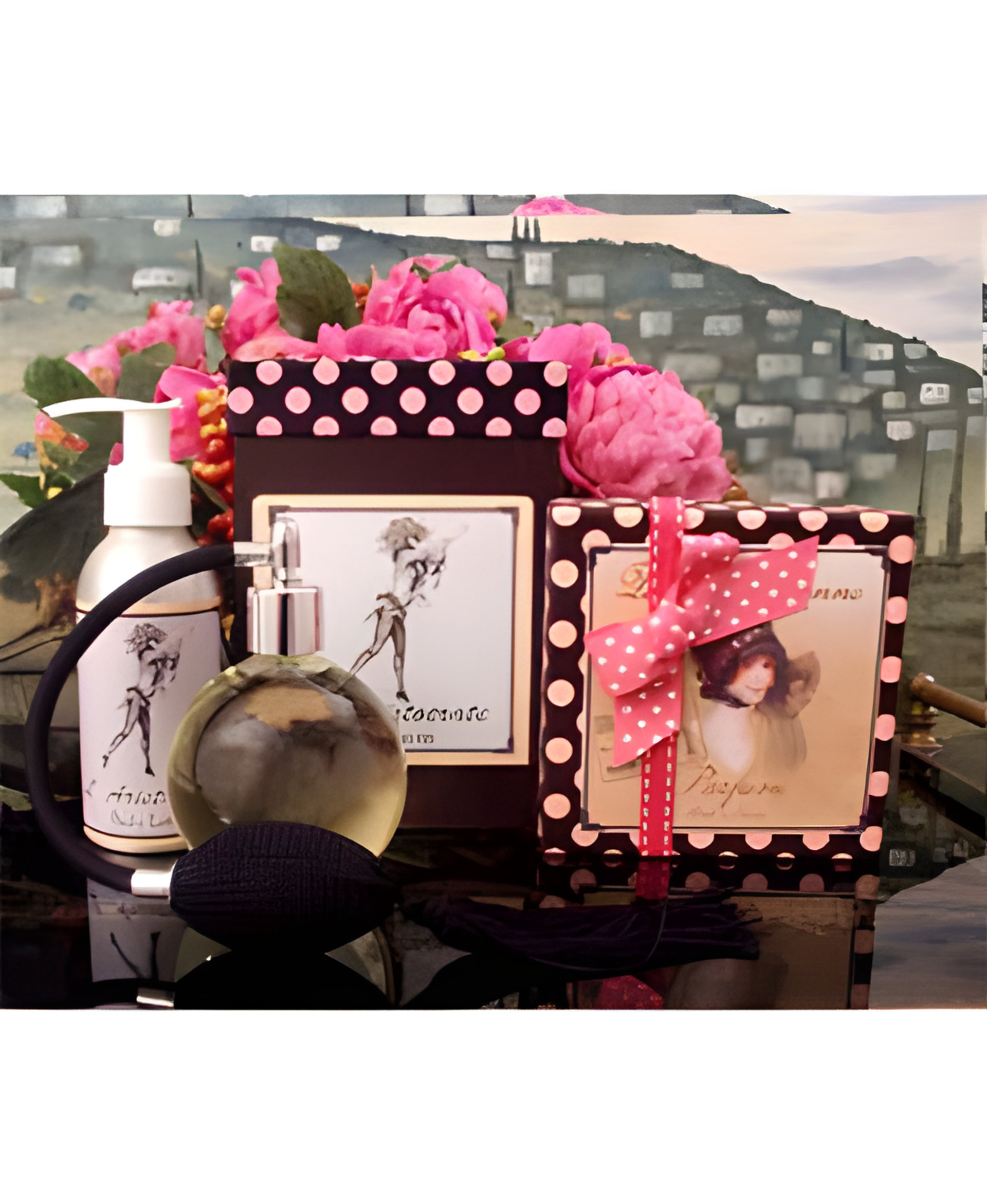 Picture of L'Aristocrate fragrance