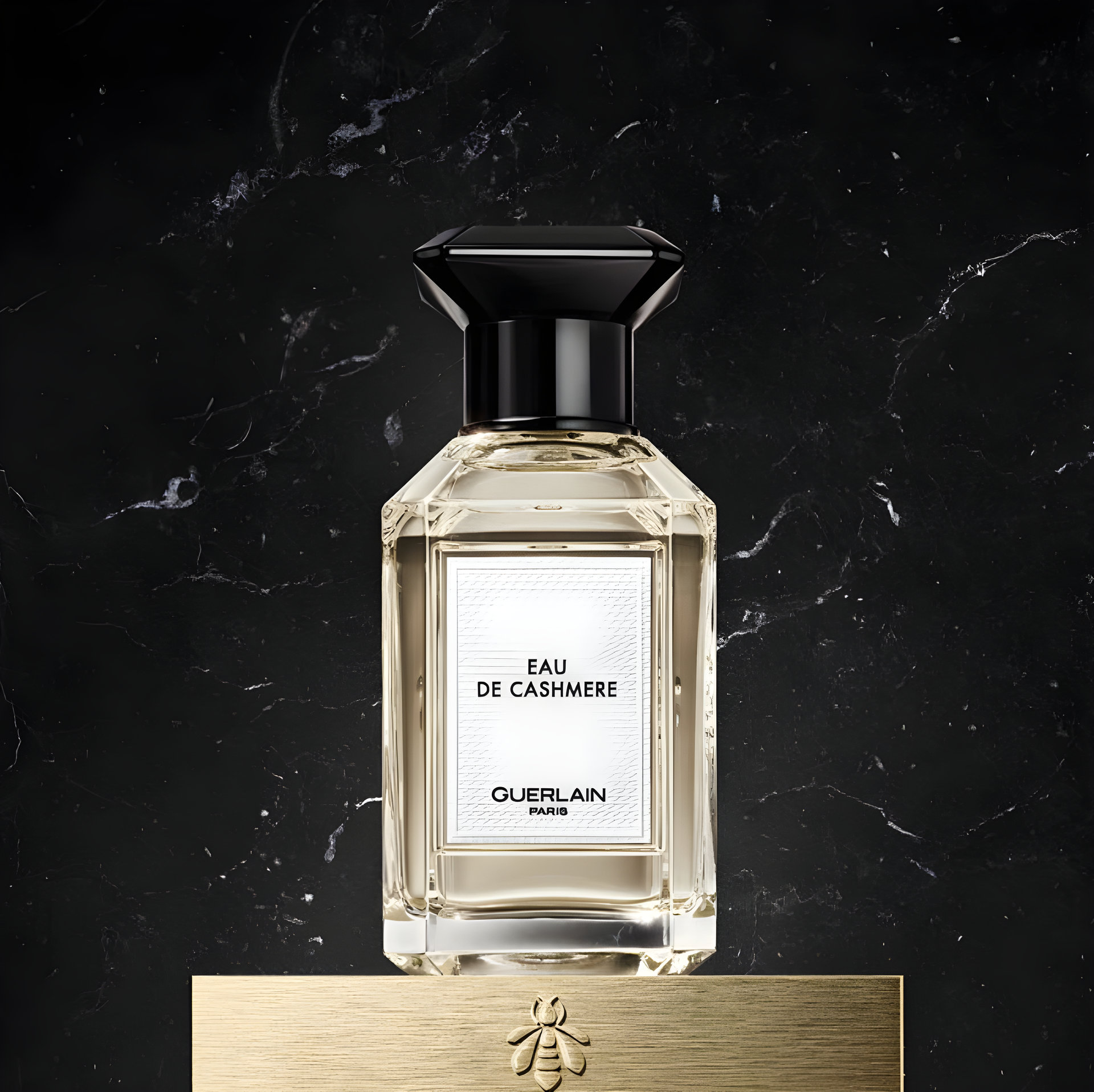 Picture of Eau de Cashmere fragrance