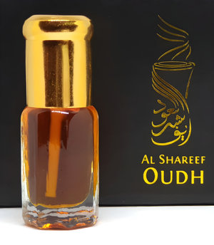 Saqr by Al Shareef Oudh perfume bottle