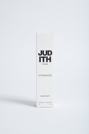 Col Rond by Judith Paris perfume bottle