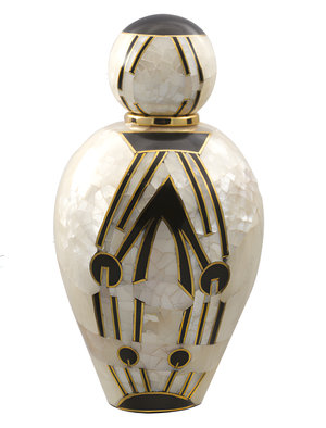 Meili 7 by Atelier d'Artistes By Alexandre.J perfume bottle