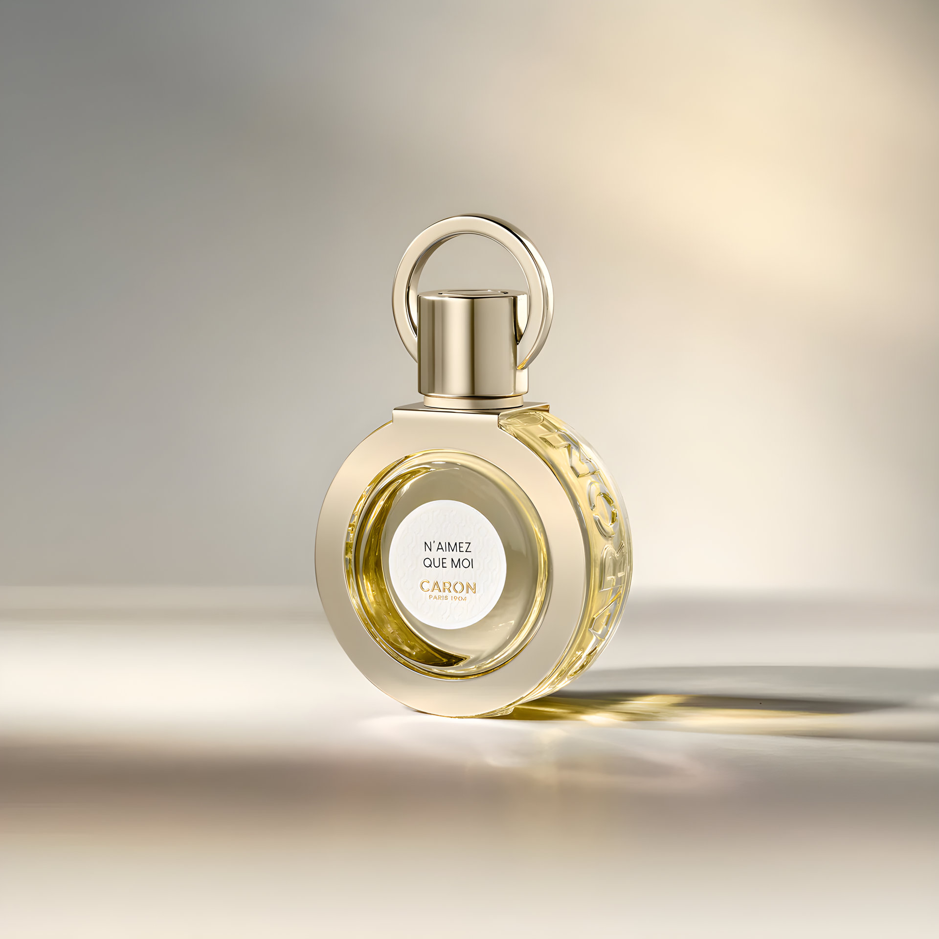 Picture of N'Aimez Que Moi (2023) fragrance