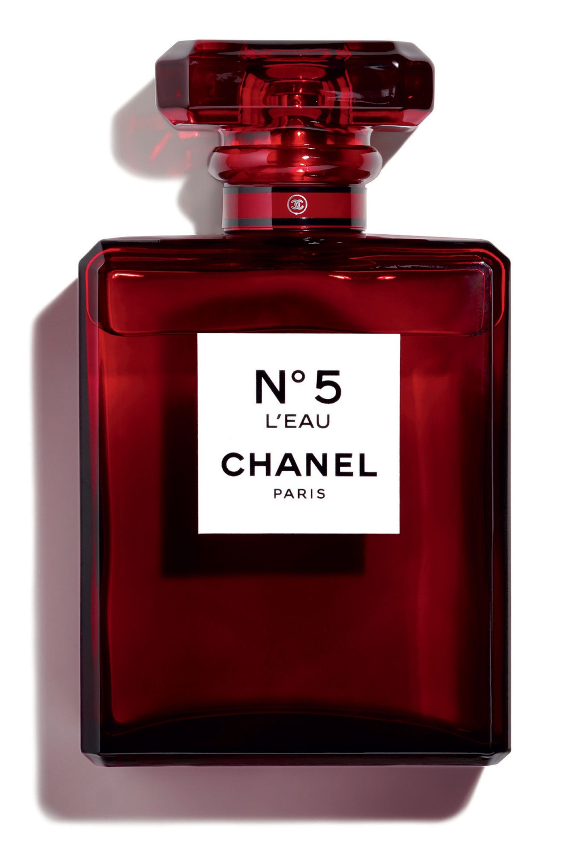 Picture of Chanel No 5 L'Eau Red Edition fragrance