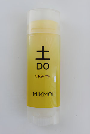 Do by MIKMOI perfume bottle