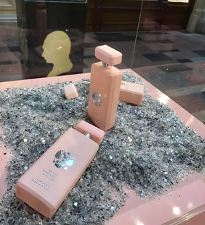 Russian Woman by Leaders perfume bottle