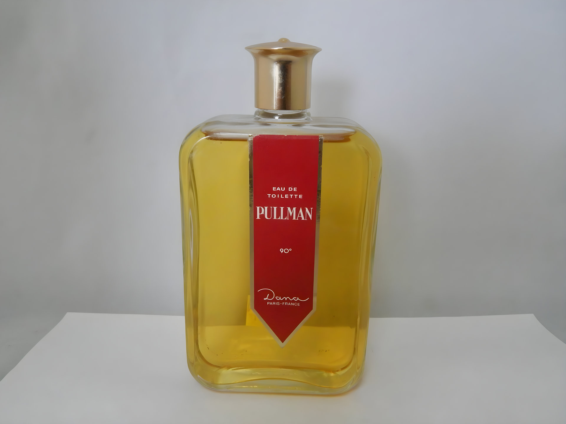 Picture of Pullman fragrance