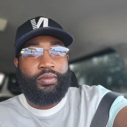 Avatar for user "von_still_chillin"