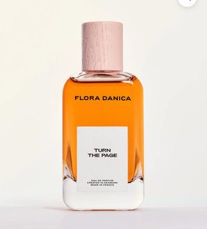 Picture of TURN THE PAGE fragrance