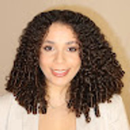 Avatar for user "carolinevargas"