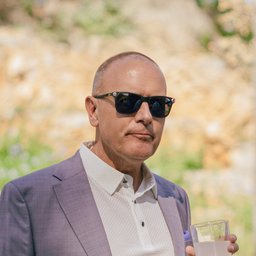 Avatar for user "eddie62"