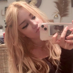 Avatar for user "darcy"